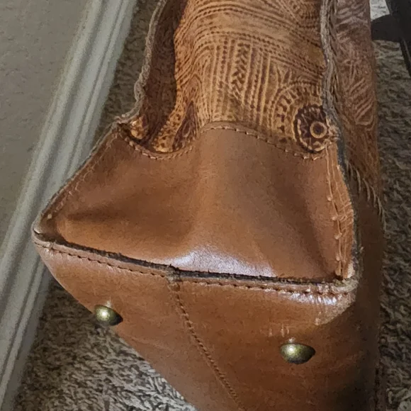 Patricia Nash Brown and Tan Stitched Ouine and Squares with Circles in them - Picture 14 of 15